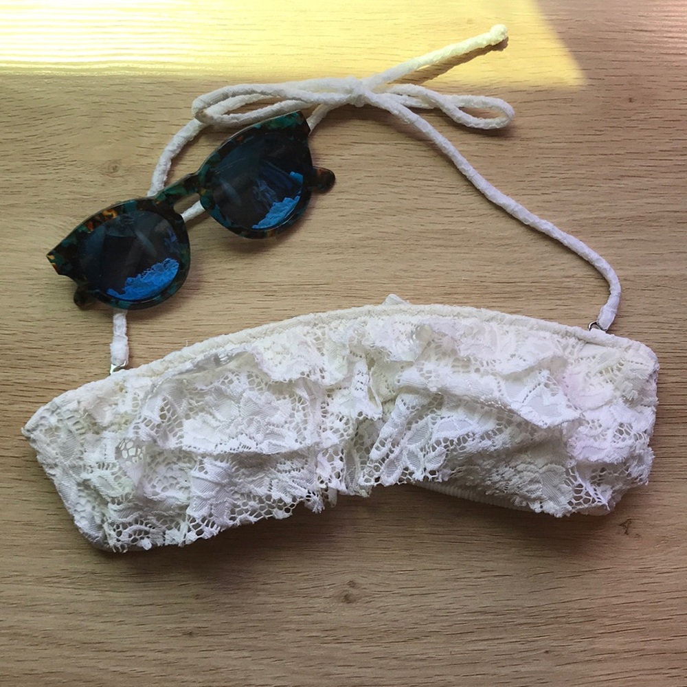 Victoria’s Secret XS Lace Swim Top
